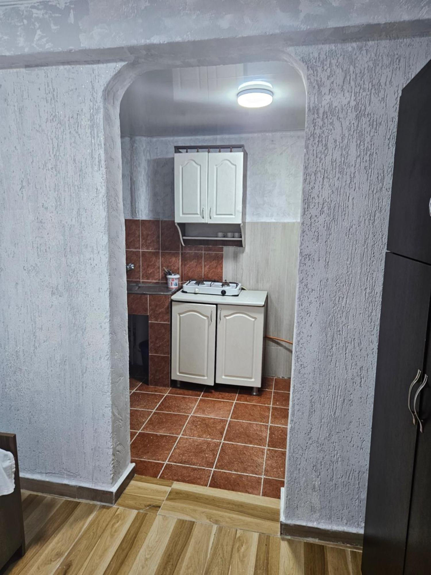 Guest House 2 Floor Μπατούμι Εξωτερικό φωτογραφία