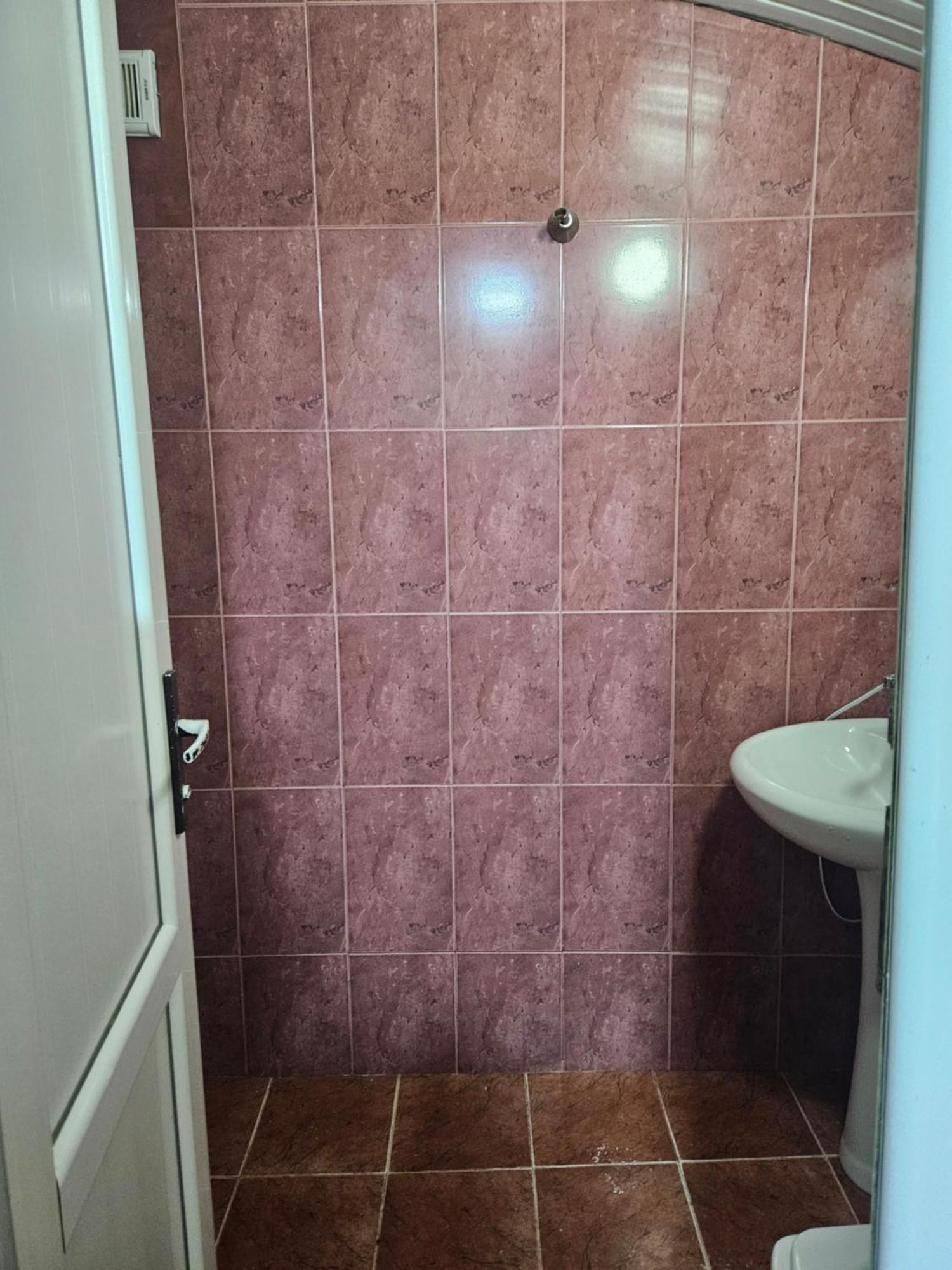 Guest House 2 Floor Μπατούμι Εξωτερικό φωτογραφία