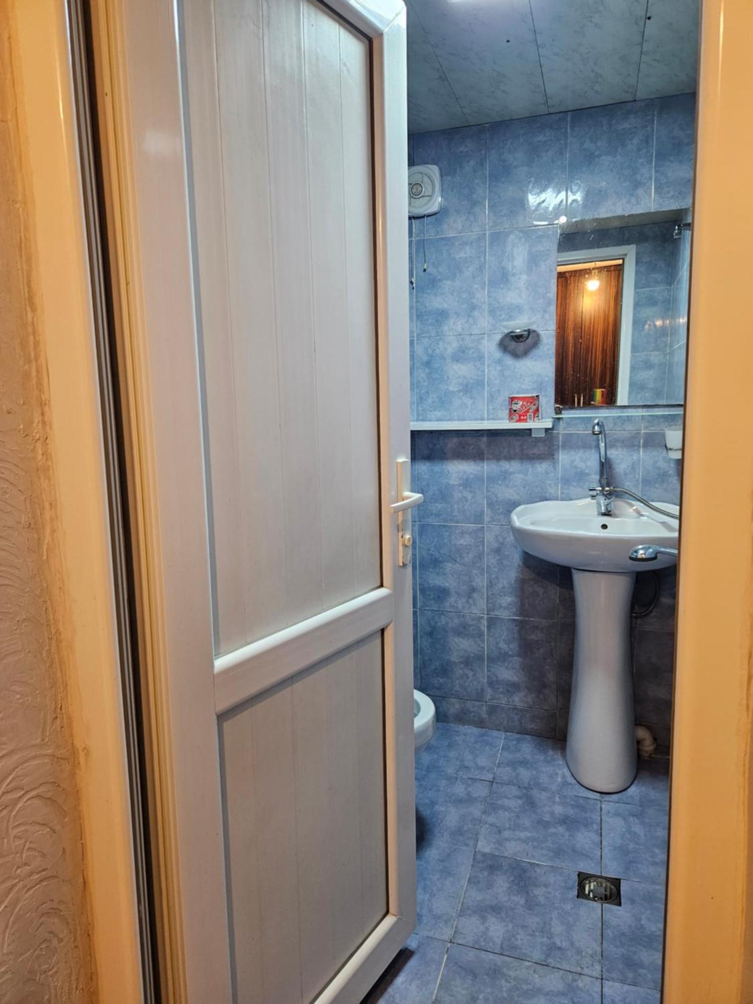 Guest House 2 Floor Μπατούμι Εξωτερικό φωτογραφία